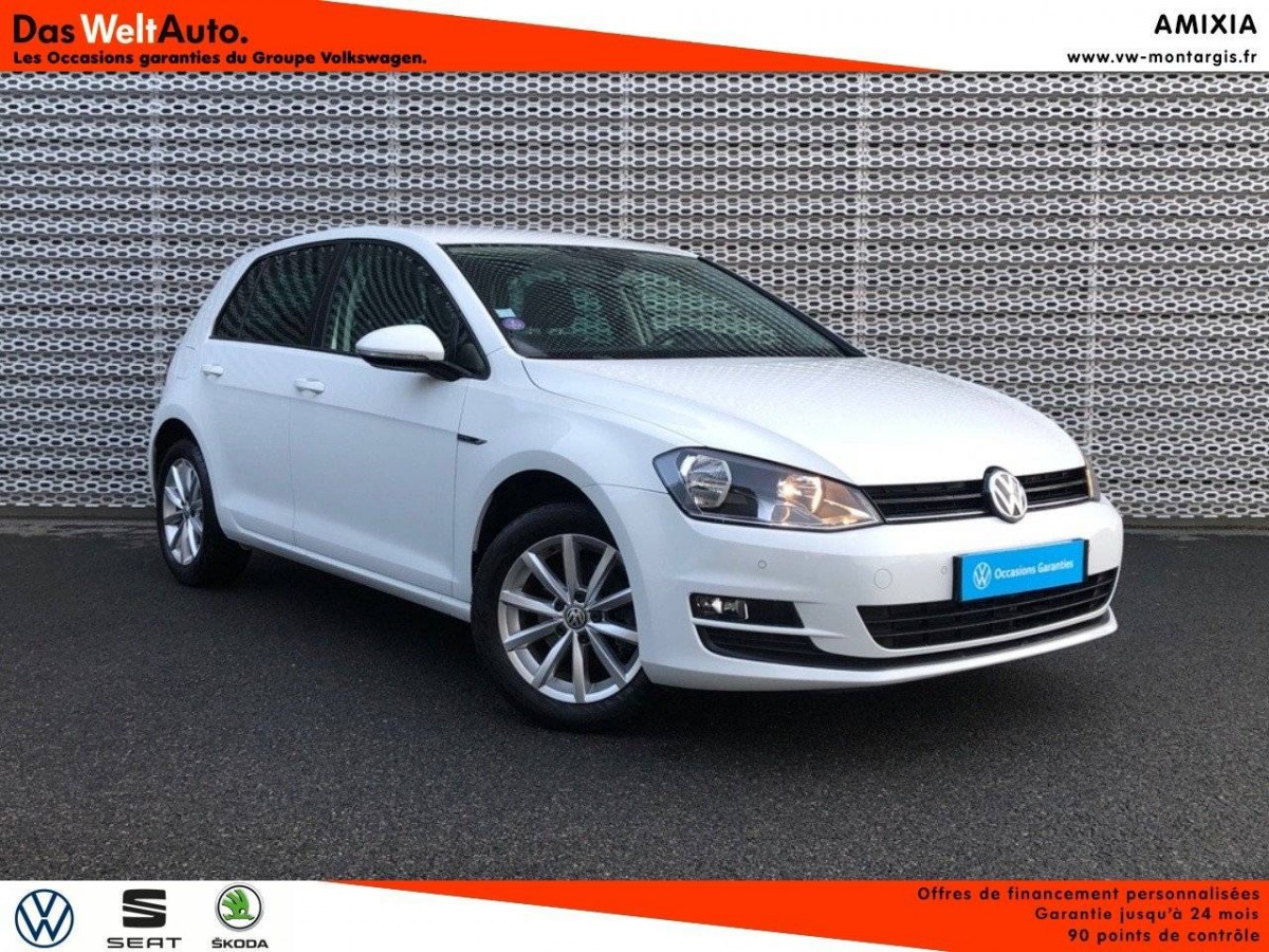 VOLKSWAGEN GOLF à Montargis
