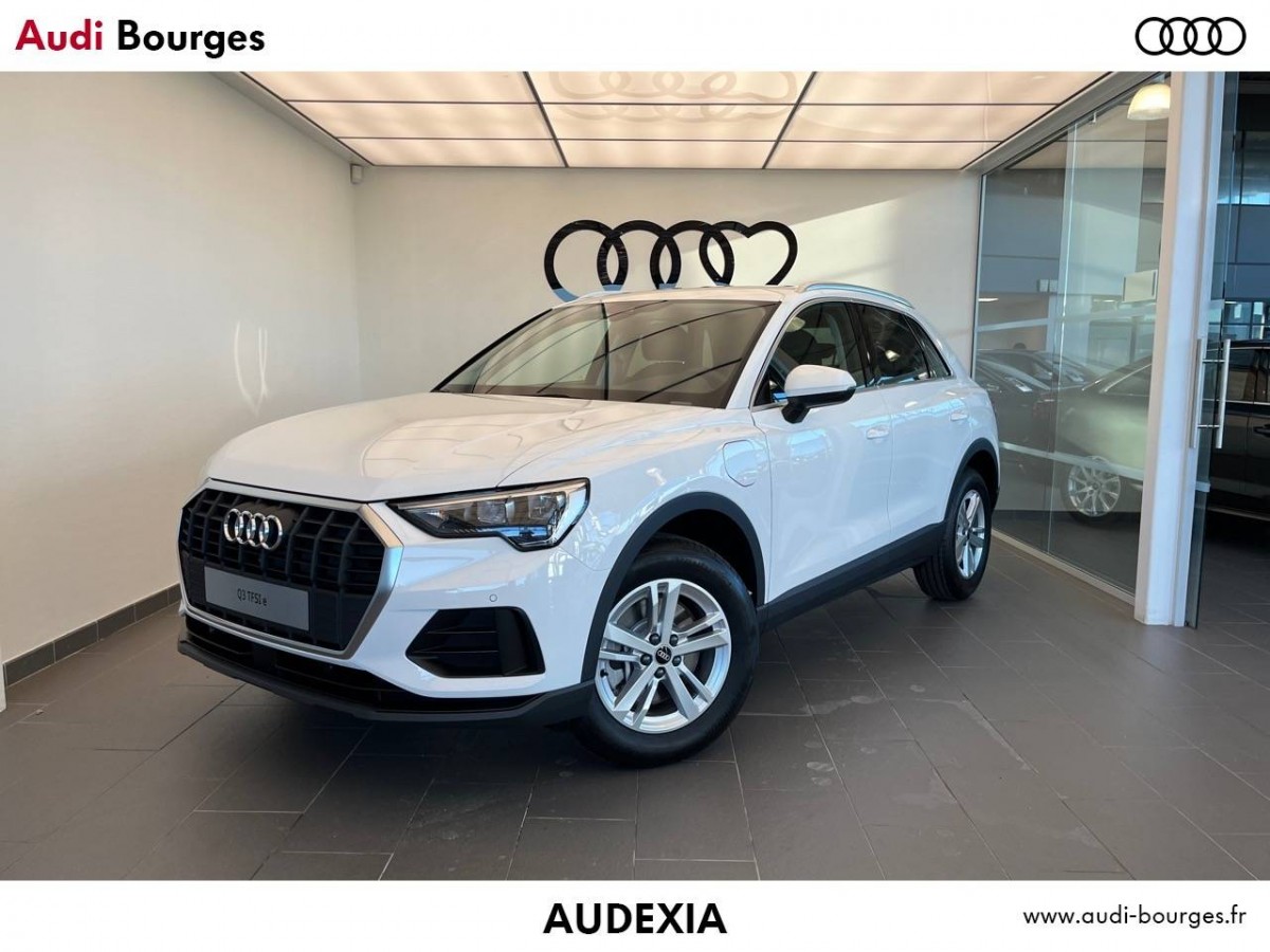 AUDI Q3 à Montargis