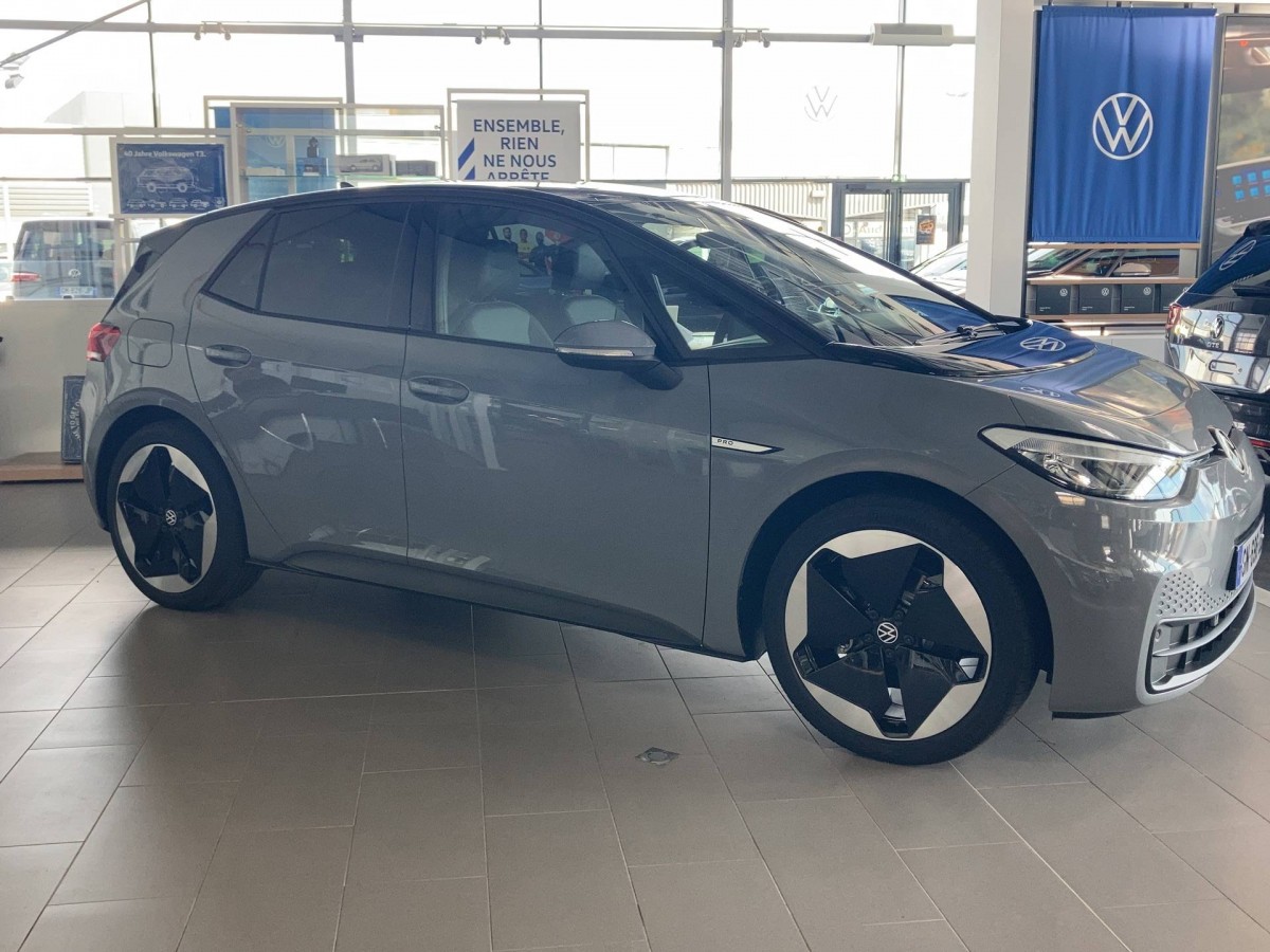 VOLKSWAGEN ID.3 à Montargis